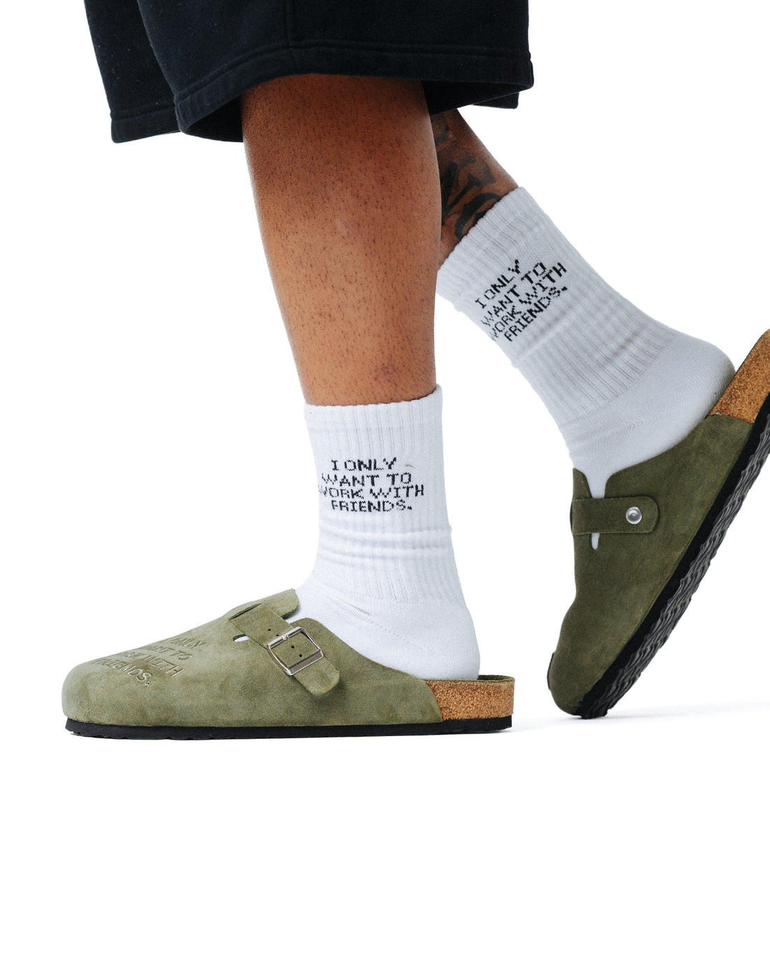 ENGINEERED SUEDE CLOG (OLIVE)