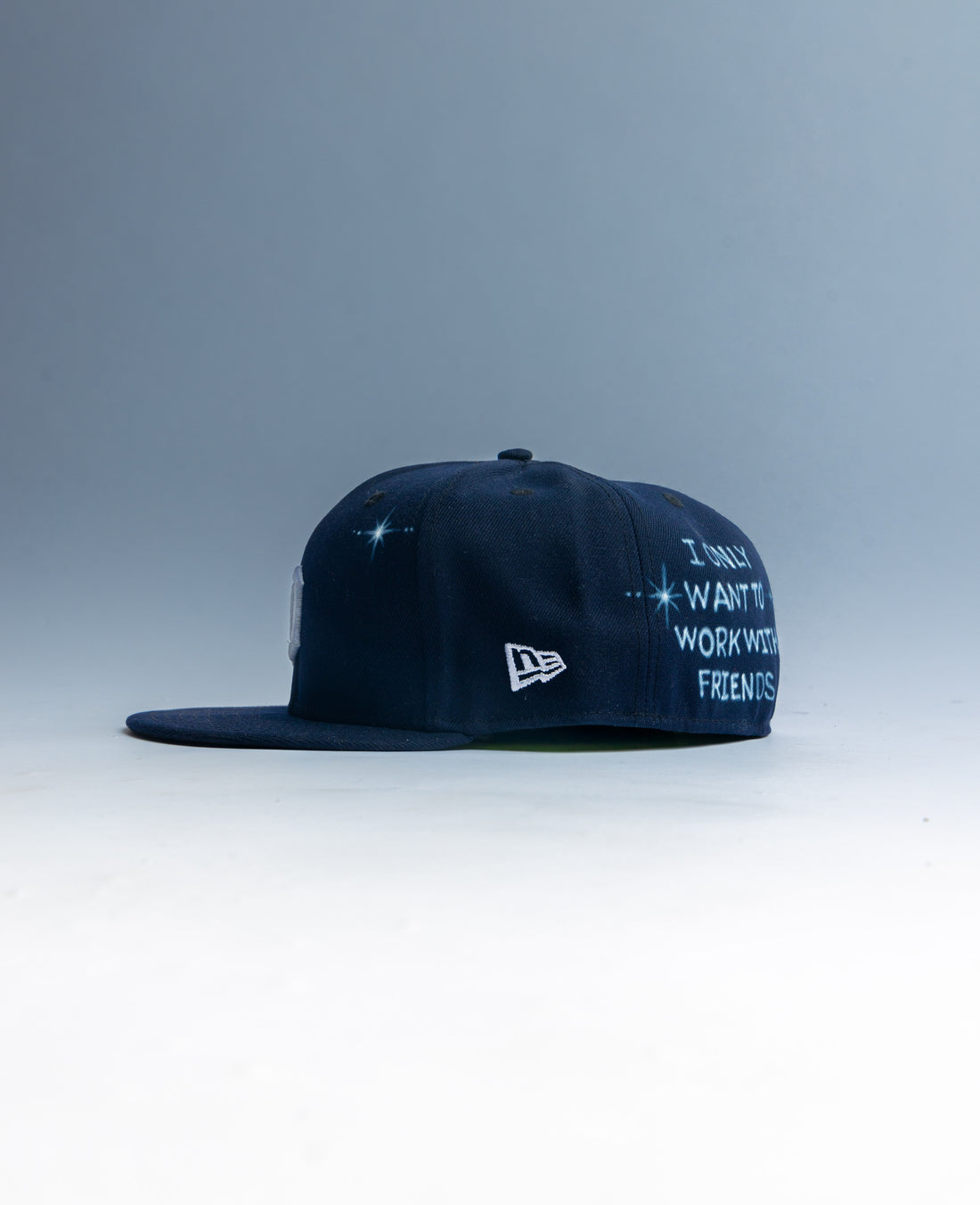 AIRBRUSHED NEW ERA FITTED [ DET ]