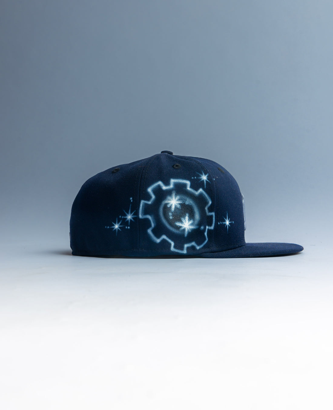 AIRBRUSHED NEW ERA FITTED [ DET ]