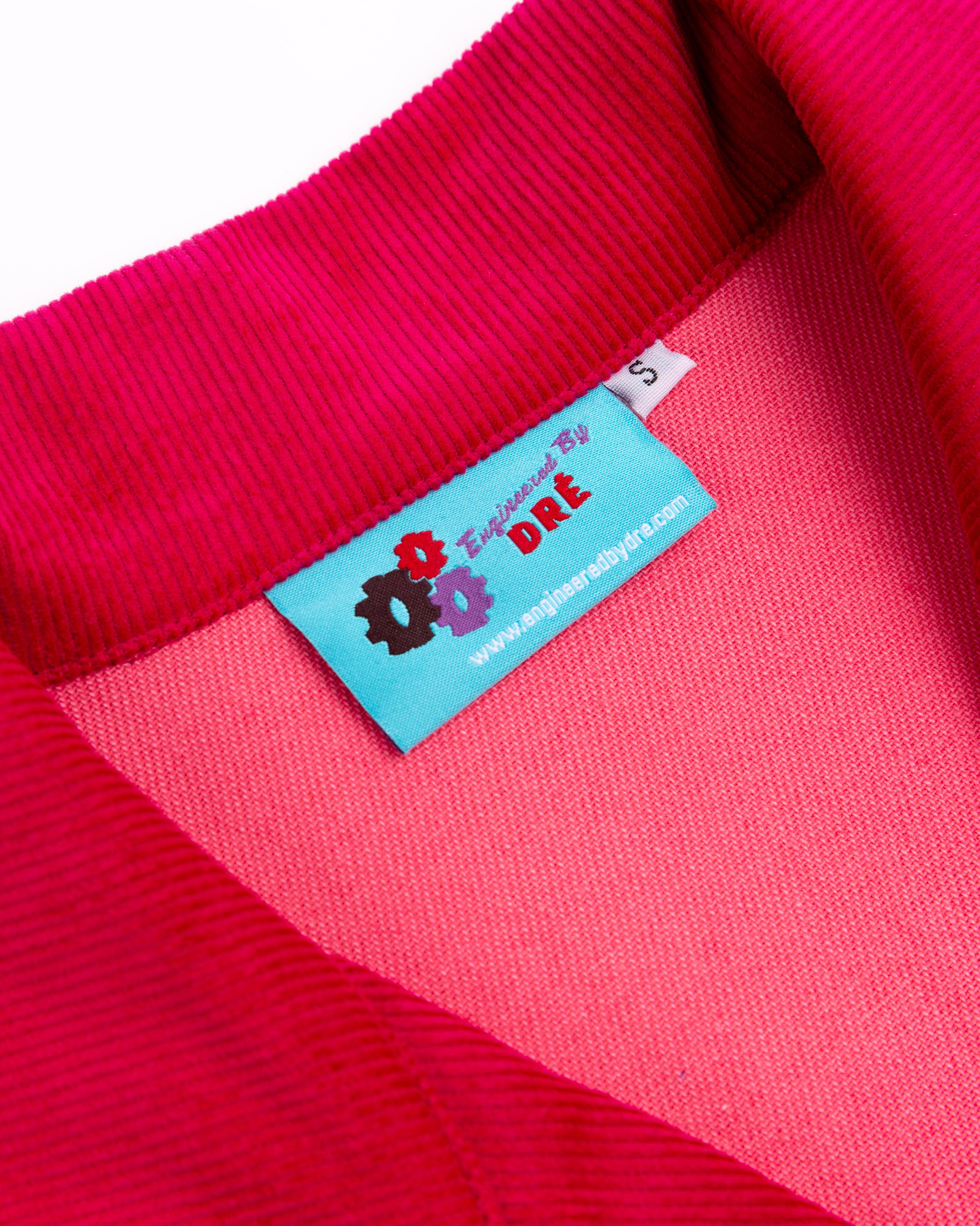 BREAST CANCER AWARENESS WORKSHIRT ( CROPPED )