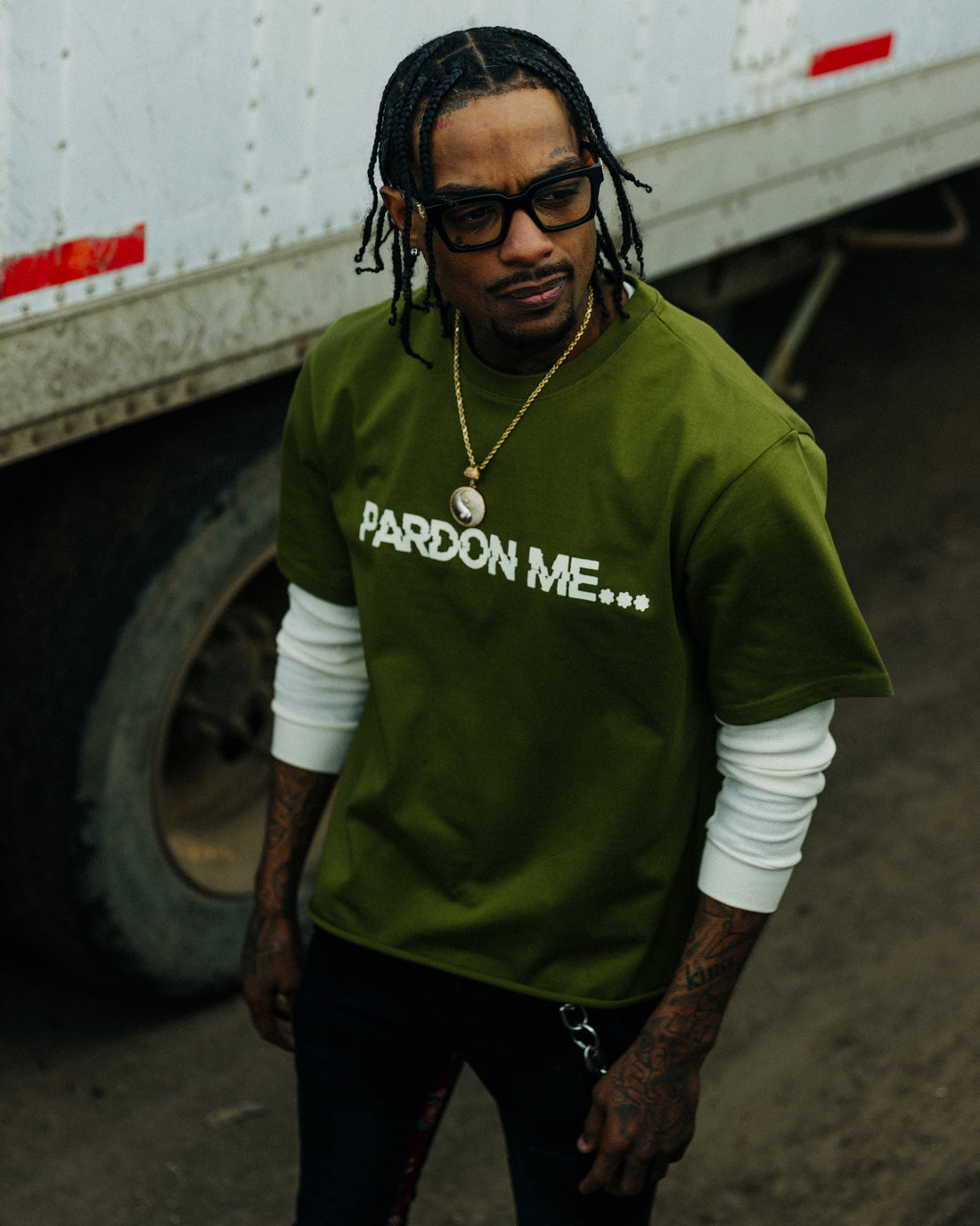 [OLIVE GREEN] Pardon Me Tee