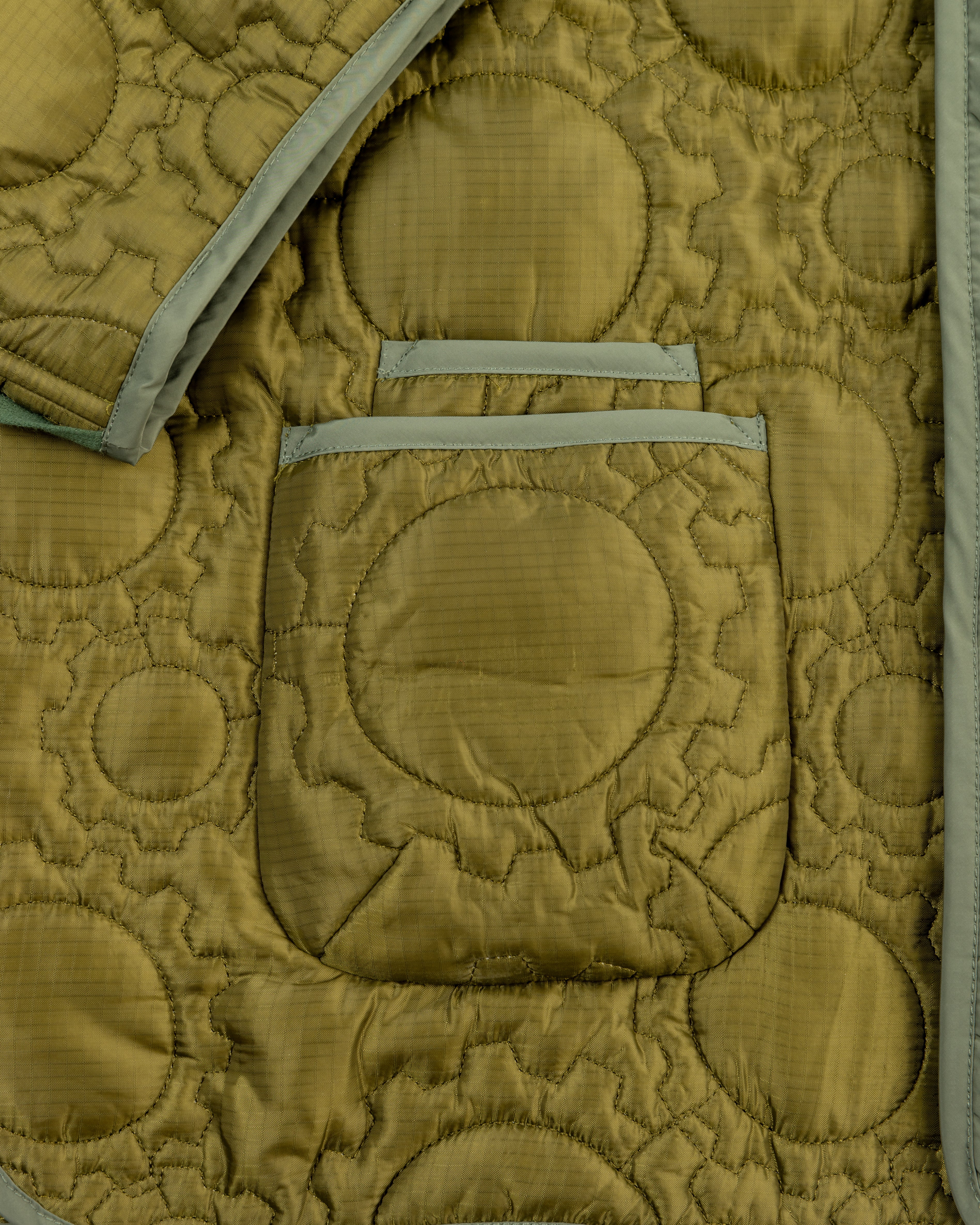 Custom Gear Shaped Quilted Jacket (OLIVE GREEN)