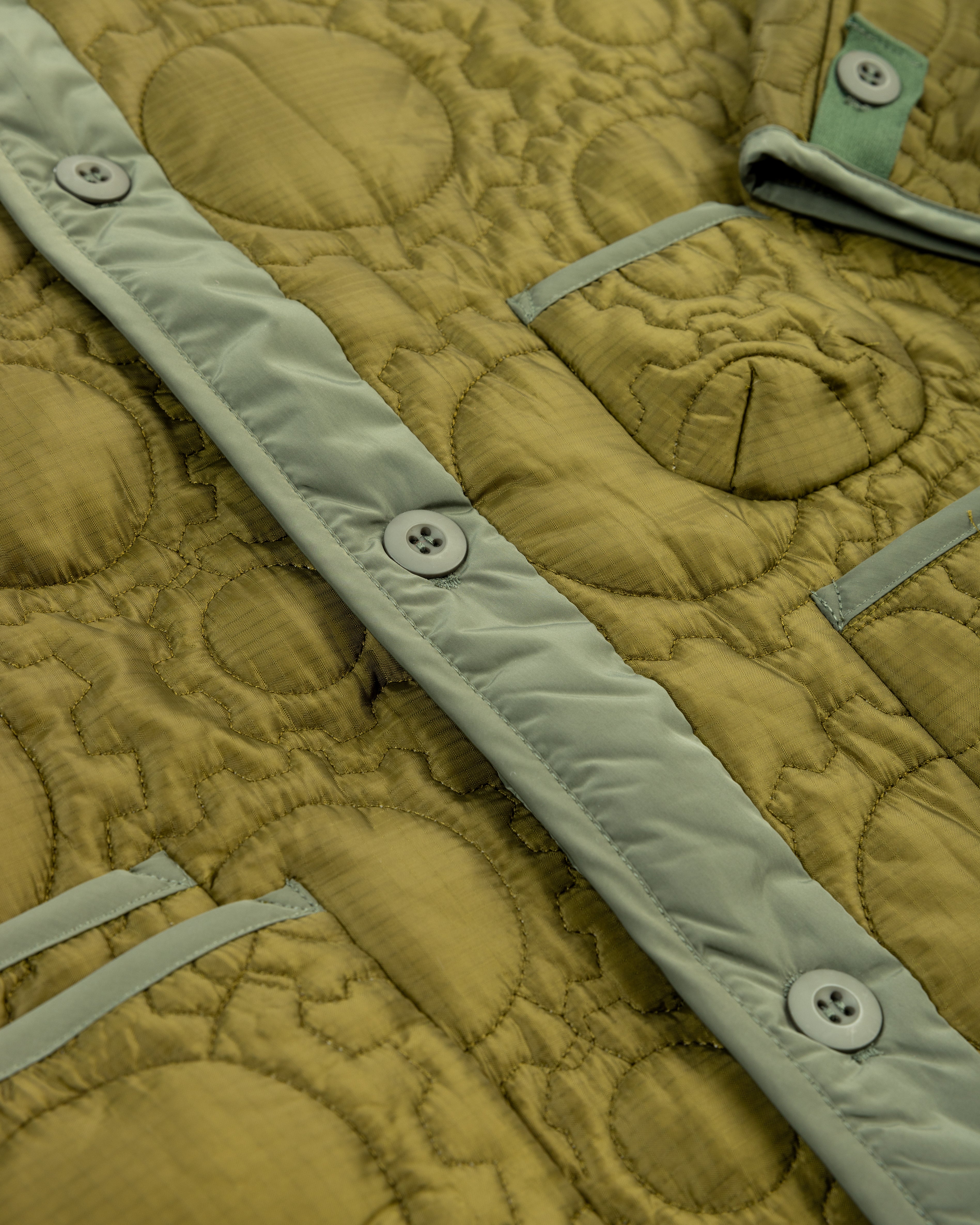 Custom Gear Shaped Quilted Jacket (OLIVE GREEN)