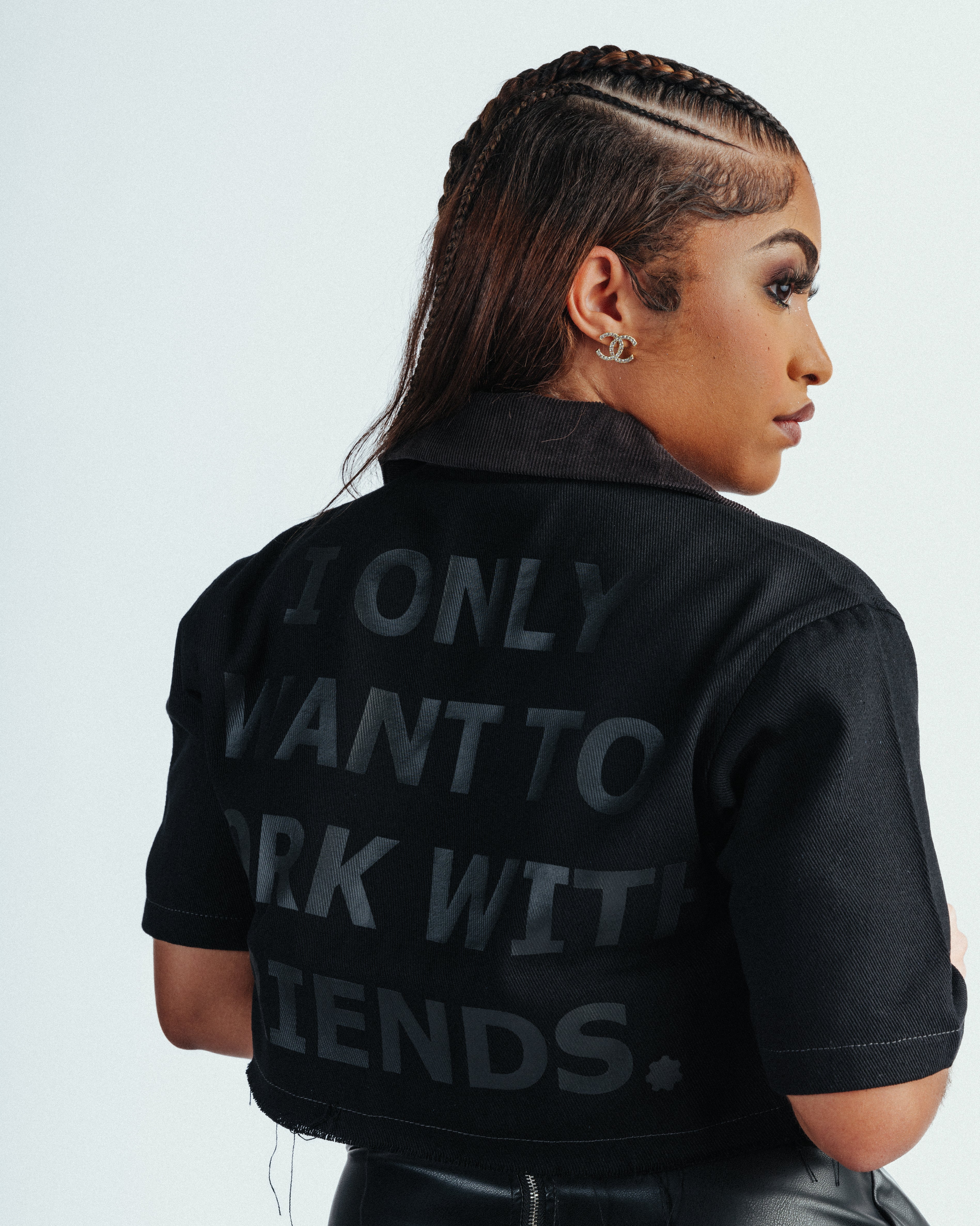 TRIPLE BLACK "Hér" WORKSHIRT (CROPPED)