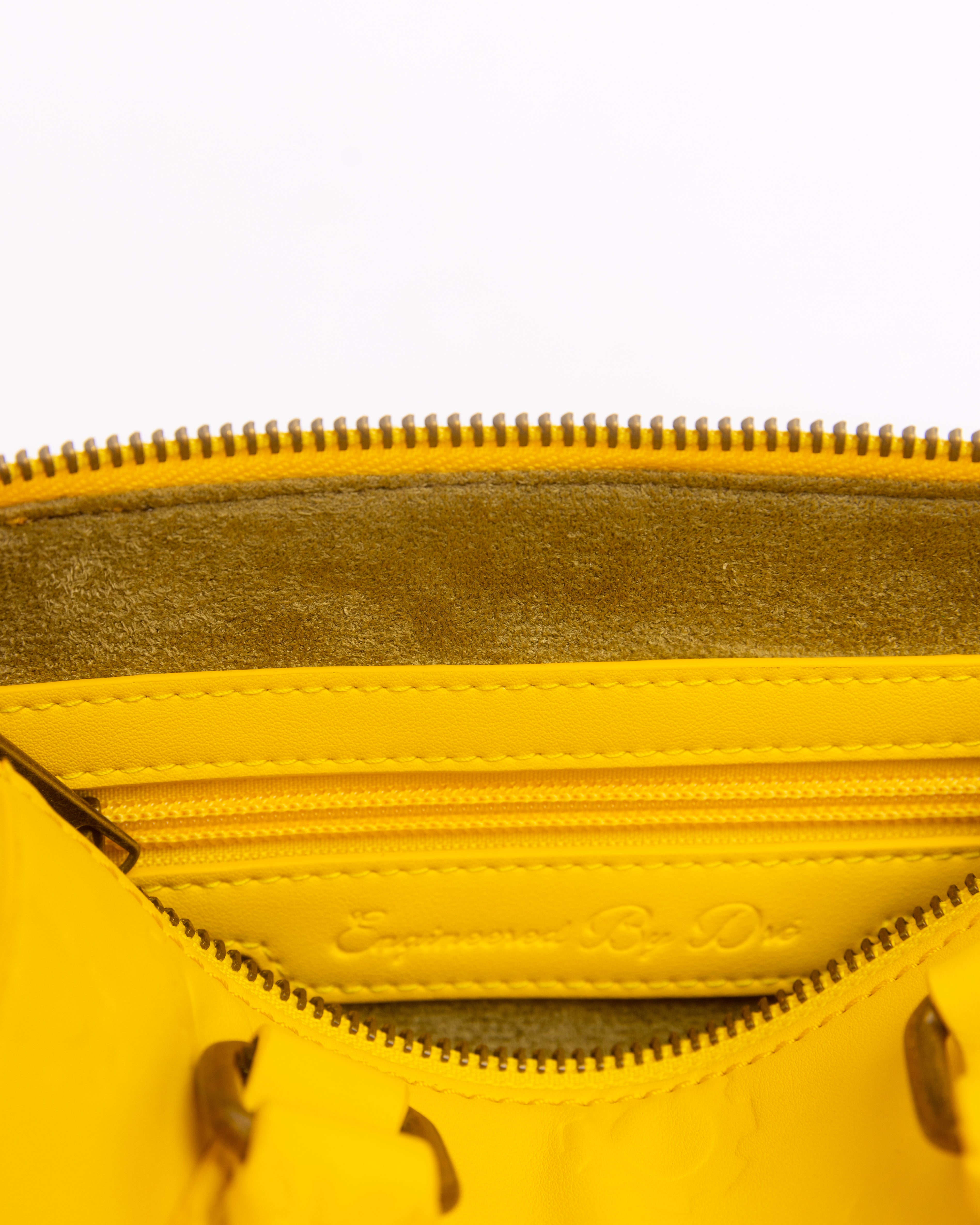 "Travel Gear" Hand Bag (LEMON DROP)