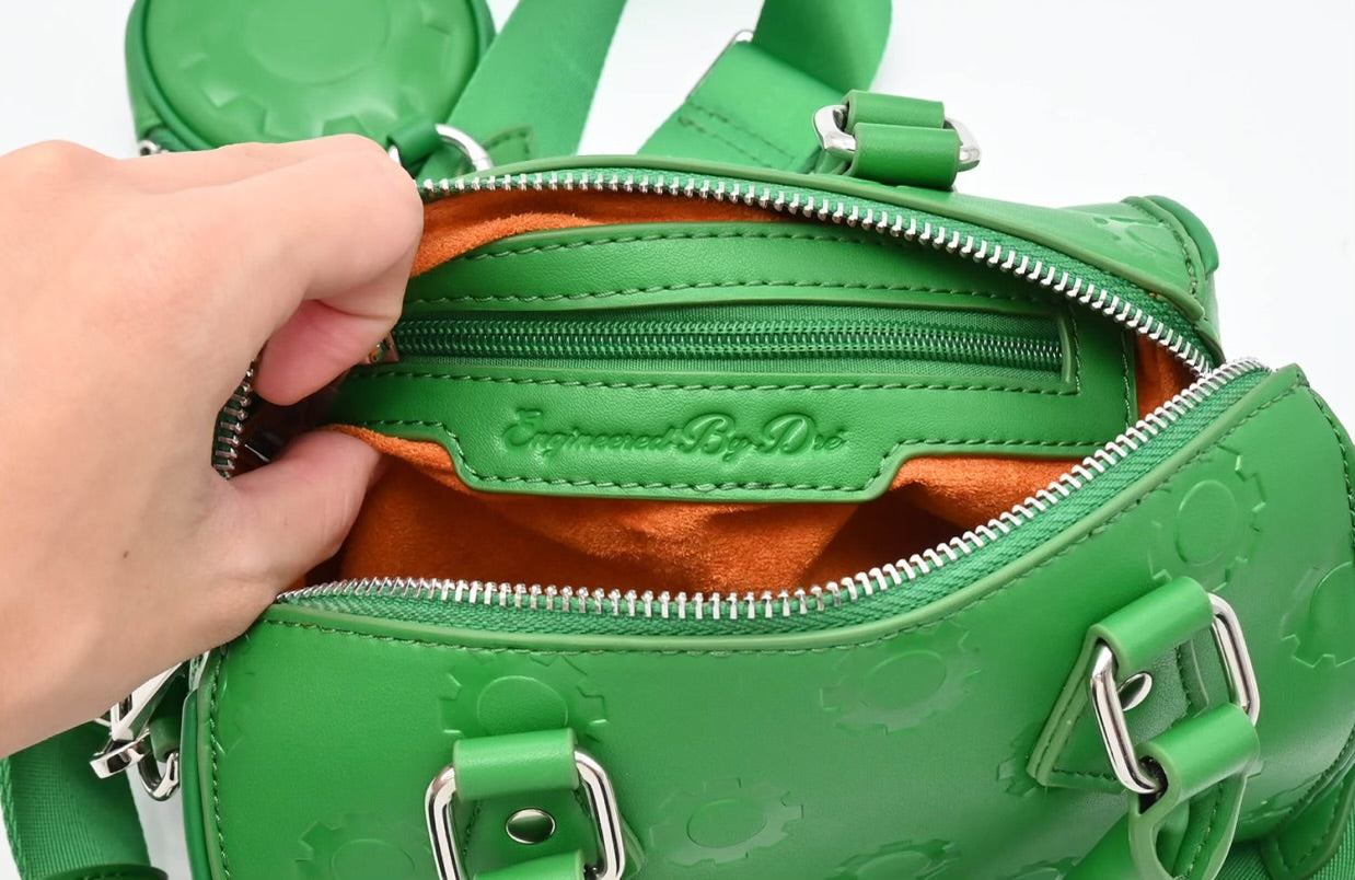 "Travel Gear" Hand Bag (BOTTEGA GREEN)